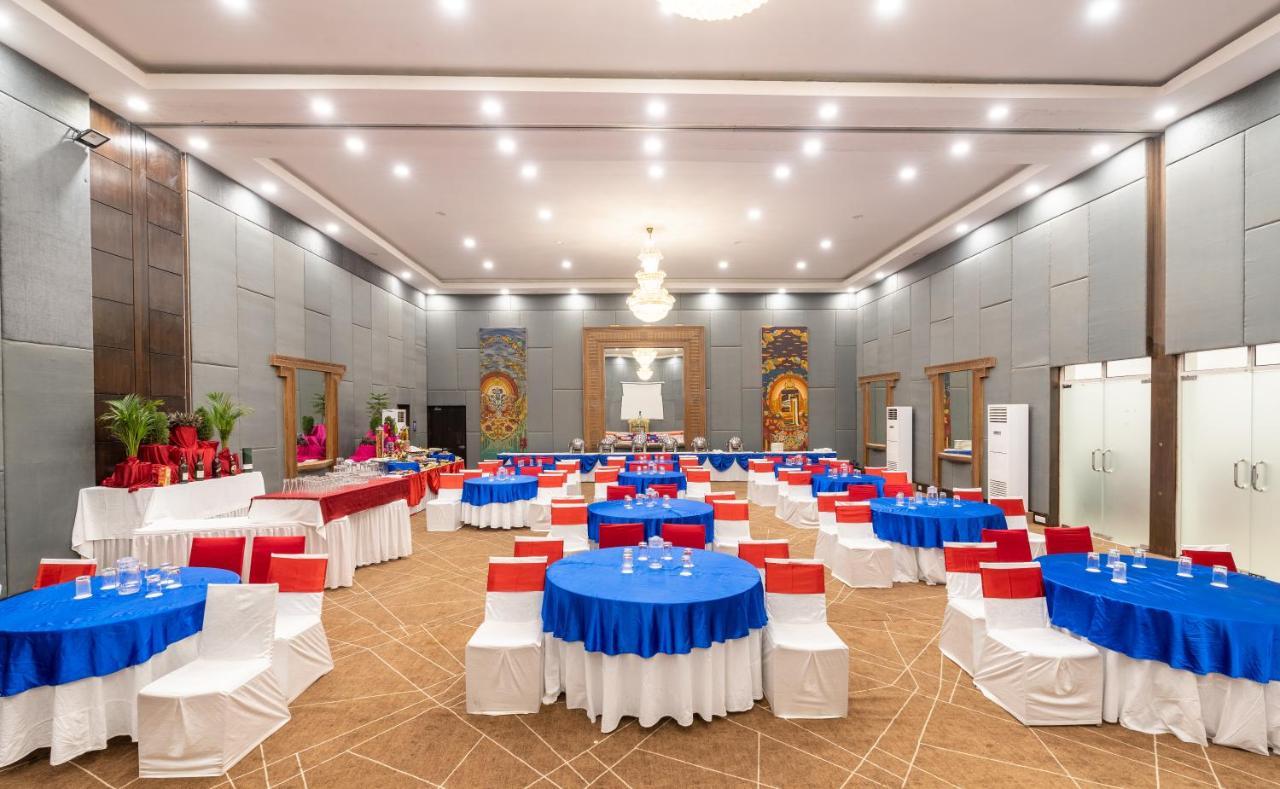 Soaltee Westend Premier Nepalganj Exterior foto